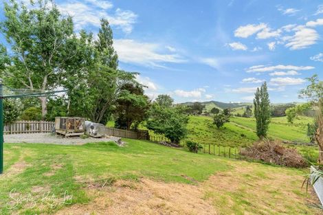 Photo of property in 5 Griffin Road, Maungaturoto, 0520