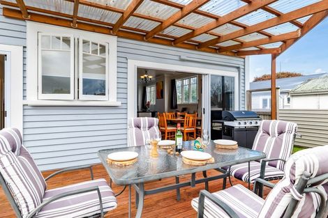 Photo of property in 401 Waihi Road, Normanby, Hawera, 4614