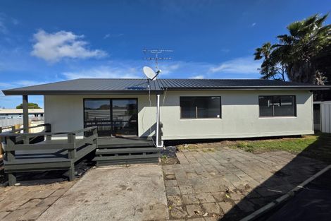 Photo of property in 3/35 Trimdon Street, Randwick Park, Auckland, 2105