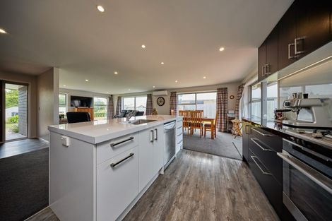 Photo of property in 2 Pukeko Place, Kaikoura, 7300