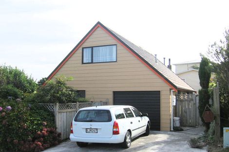 Photo of property in 1 Peter Button Place, Johnsonville, Wellington, 6037