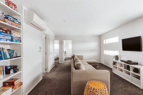 Photo of property in 5 Royal Ascot Drive, Papamoa Beach, Te Puke, 3187