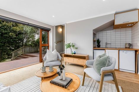 Photo of property in 129 Cockayne Road, Khandallah, Wellington, 6035
