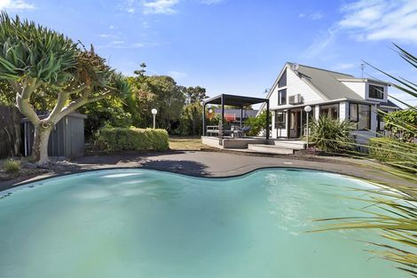 Photo of property in 21 Rata Street, Upper Vogeltown, New Plymouth, 4310
