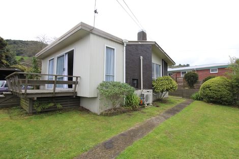Photo of property in 103 Gordon Road, Western Heights, Rotorua, 3015