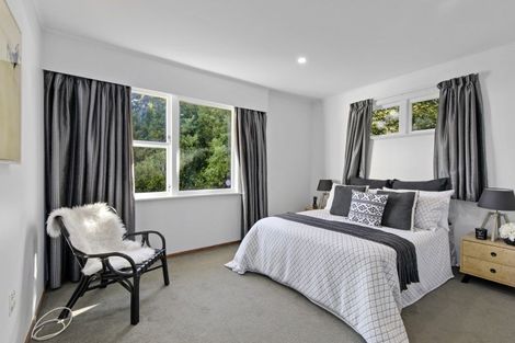 Photo of property in 10 Palm Grove, Belmont, Lower Hutt, 5010