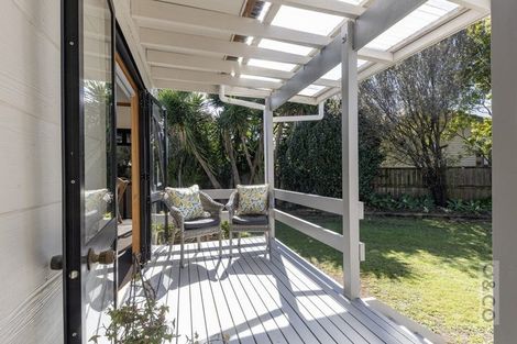 Photo of property in 14 Alice Street, Riverhead, 0820