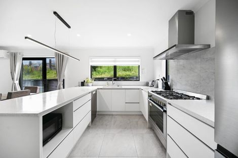 Photo of property in 1 Oku Close, Hillcrest, Hamilton, 3216