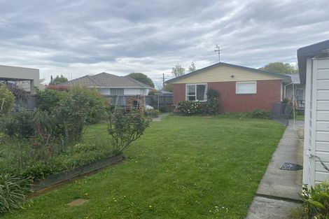 Photo of property in 86 Cutts Road, Russley, Christchurch, 8042