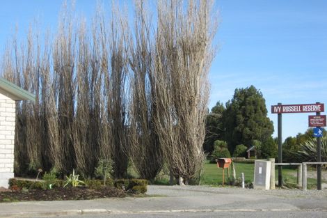 Photo of property in 71 Welsh Road, Winton, 9720