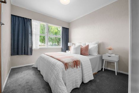 Photo of property in 76 Mears Road, St Andrews, Hamilton, 3200