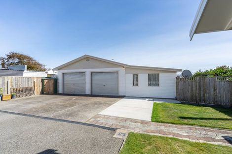 Photo of property in 102a Queen Street West, Levin, 5510