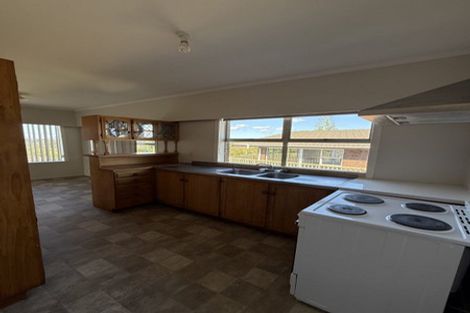 Photo of property in 6 Royal Road, Massey, Auckland, 0614