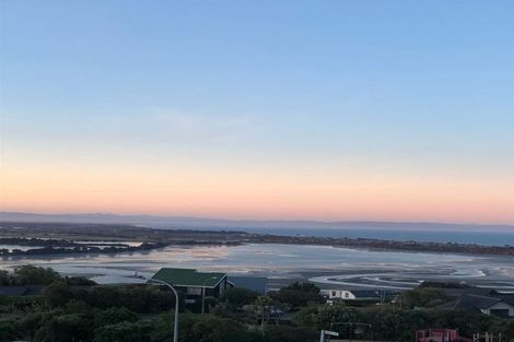 Photo of property in 9 Assisi Street, Mount Pleasant, Christchurch, 8081