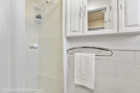 Photo of property in 26 Saffron Street, Birkdale, Auckland, 0626