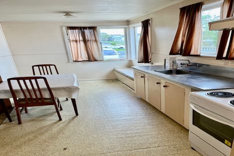 Photo of property in 97 Hillsborough Road, Hillsborough, Auckland, 1042