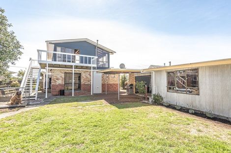 Photo of property in 185 Parsons Street, Tawhero, Whanganui, 4501