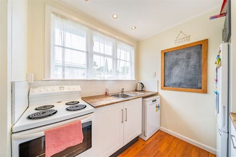 Photo of property in 12 Benge Crescent, Clouston Park, Upper Hutt, 5018