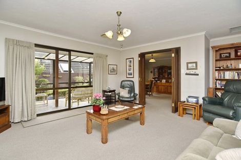 Photo of property in 4 Clotilda Place, Bishopdale, Christchurch, 8053