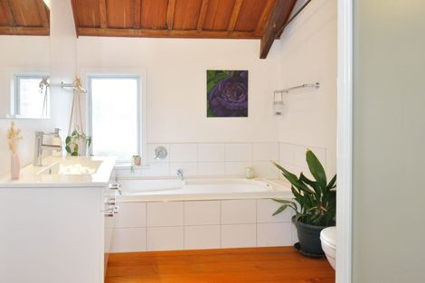 Photo of property in 153 Valley Road, Mangapapa, Gisborne, 4010