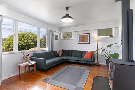 Photo of property in 46 Woodward Street East, Featherston, 5710