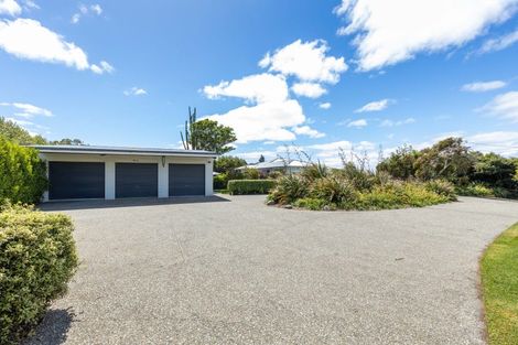 Photo of property in 202 Ngatimaru Road, Tikorangi, Waitara, 4383