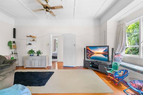 Photo of property in 437 South Road, Waipu, 0582