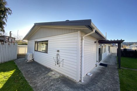 Photo of property in 35 Wilford Street, Wallaceville, Upper Hutt, 5018