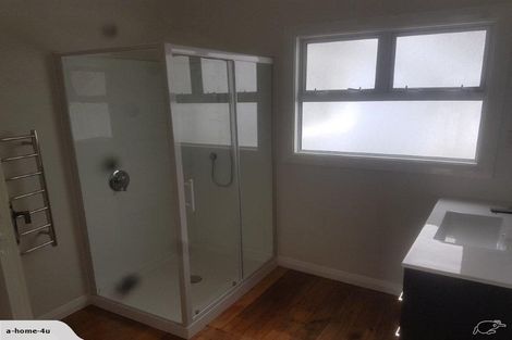 Photo of property in 80a Bell Road, Waiwhetu, Lower Hutt, 5010