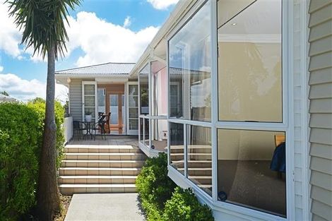 Photo of property in 218 West Tamaki Road, Glen Innes, Auckland, 1072