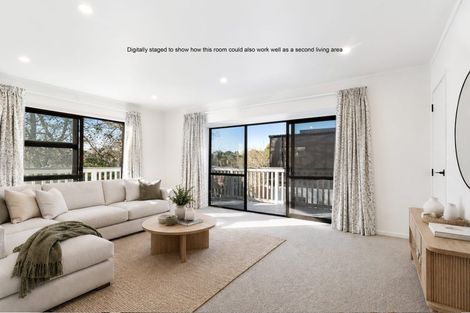 Photo of property in 2/35 Bay Street, Red Beach, 0932