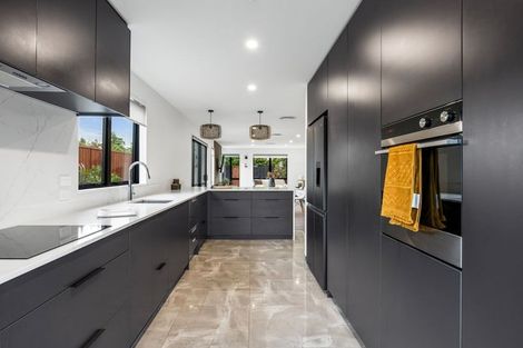 Photo of property in 16 Coupling Close, Prebbleton, 7604