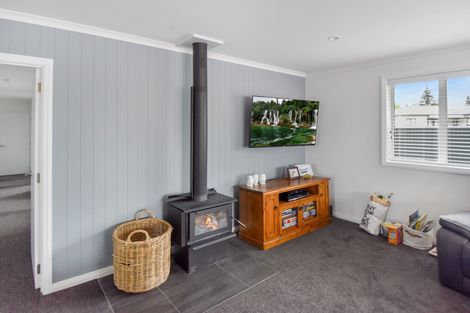 Photo of property in 21 Fraser Crescent, Twizel, 7901