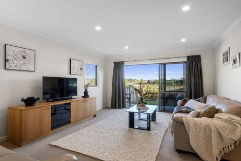 Photo of property in 3 Lakeview Quay, Pyes Pa, Tauranga, 3112