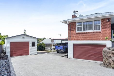 Photo of property in 107 Tuhikaramea Road, Dinsdale, Hamilton, 3204