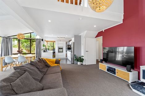 Photo of property in 27b Polkinghorne Drive, Manly, Whangaparaoa, 0930