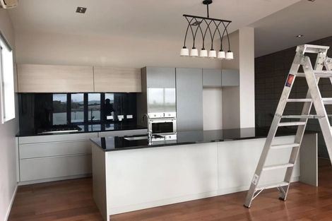 Photo of property in Wilk Heights, 11/8 Wilk Lane, Browns Bay, Auckland, 0630