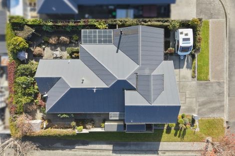 Photo of property in 16 Kensington Avenue, Rangiora, 7400
