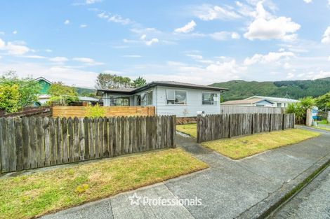 Photo of property in 4 Bexley Grove, Wainuiomata, Lower Hutt, 5014