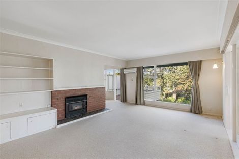 Photo of property in 6 Raines Avenue, Forrest Hill, Auckland, 0620