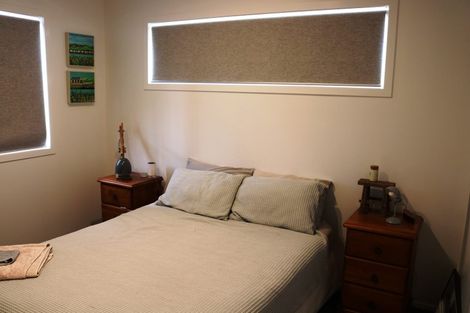 Photo of property in 420a Whangaparaoa Road, Stanmore Bay, Whangaparaoa, 0932