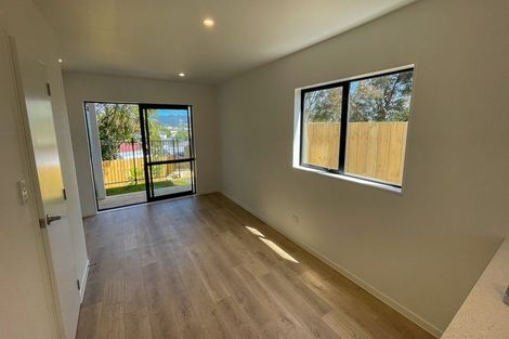Photo of property in 1/7 South Pacific Place, Henderson, Auckland, 0612