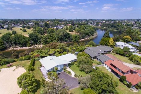 Photo of property in 86 Braid Road, St Andrews, Hamilton, 3200