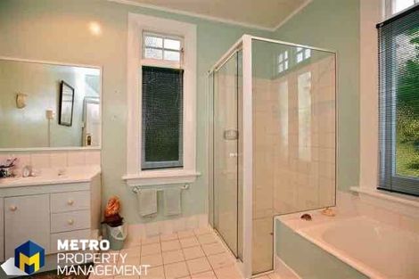 Photo of property in 323 Stuart Street, Dunedin Central, Dunedin, 9016