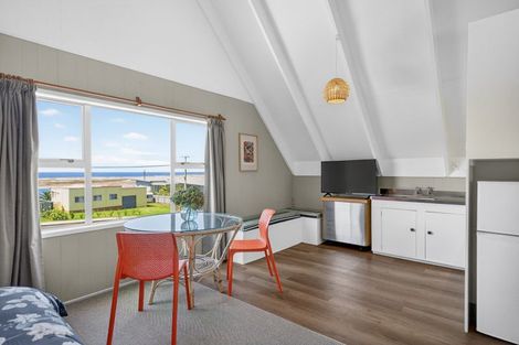 Photo of property in 11 Wintle Street, Mangawhai Heads, Mangawhai, 0505