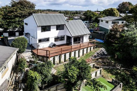 Photo of property in 28 Glamis Avenue, Dinsdale, Hamilton, 3204