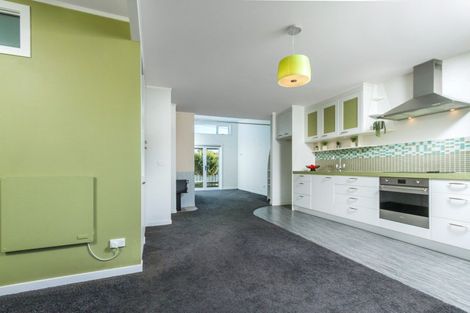 Photo of property in 370a Hardy Street, Nelson, 7010