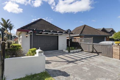 Photo of property in 1/16 Dalmahoy Place, Wattle Downs, Auckland, 2103
