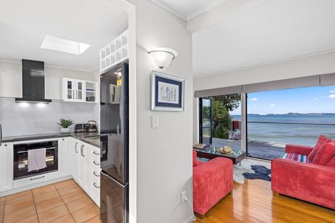 Photo of property in 12 Clinton Road, Tawharanui Peninsula, Warkworth, 0986