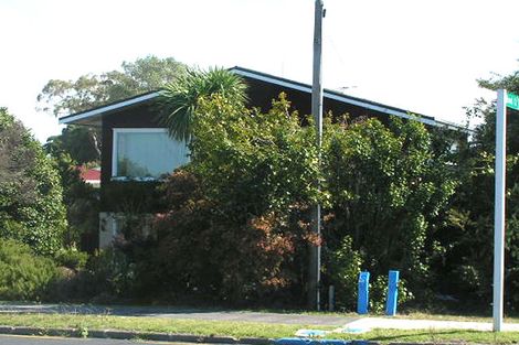 Photo of property in 1/82 Forrest Hill Road, Forrest Hill, Auckland, 0620